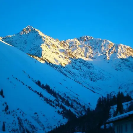 Tanneck Garni Apartman