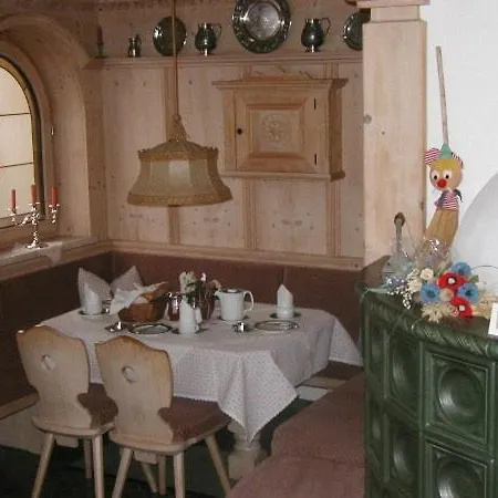 Tanneck Garni Apartment *